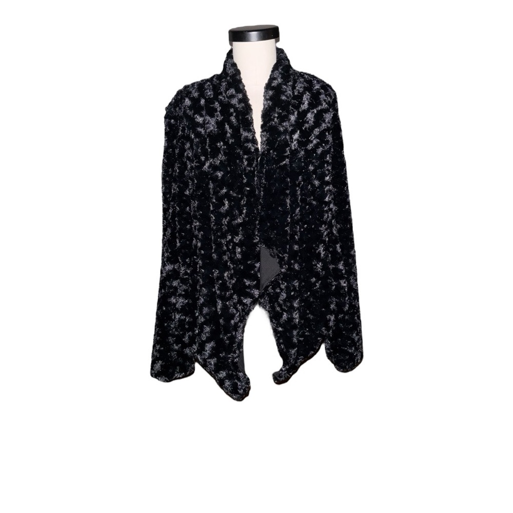 Jack by BB Dakota Black Faux Fur Cropped Jacket Coat